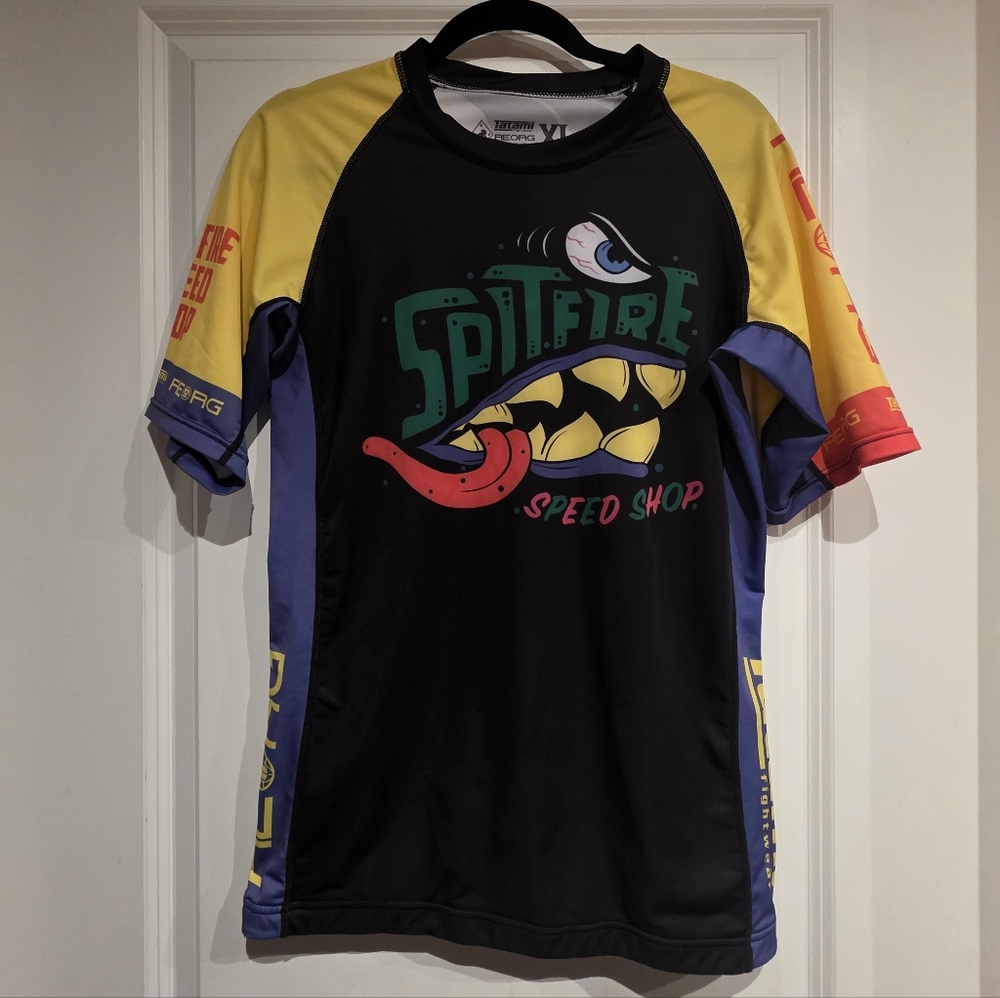 Mens Tatami Fightwear Reorg Rashguard XL, Like New W/out Tag